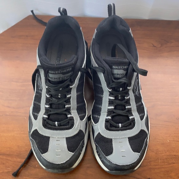 Skechers Memory Foam - Picture 1 of 6